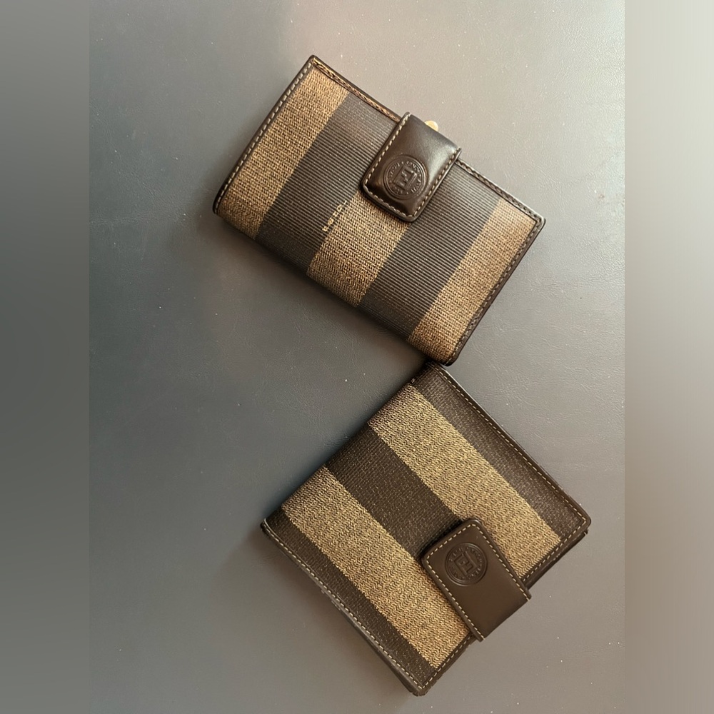 Fendi Compact Unisex Wallets